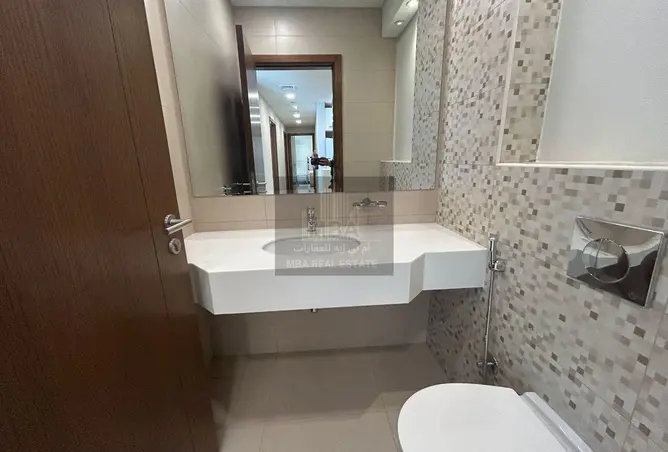 58414307 - Property Image 3