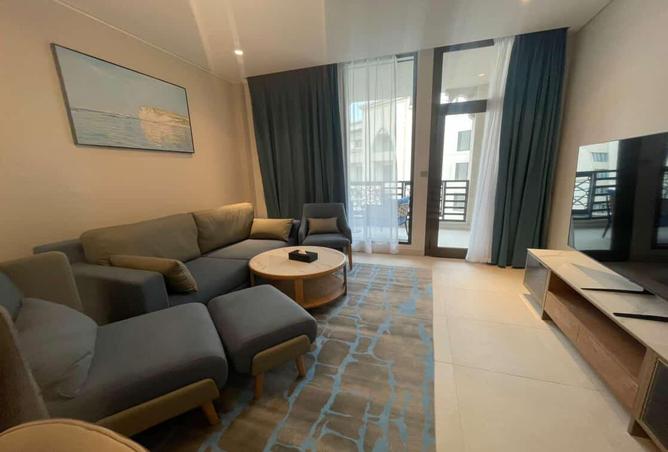 989536 - Property Image 2