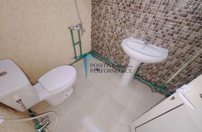 Apartment - Studio - 1 for rent in Al Dafna - Al Dafna - Doha