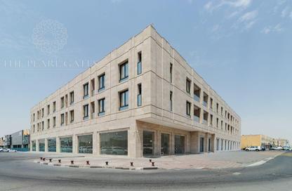Show Room - Studio - 2 Bathrooms for rent in Salwa Commercial Building - Salwa Road - Doha