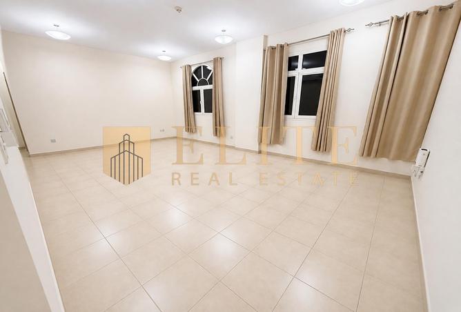 54926473 - Property Image 2