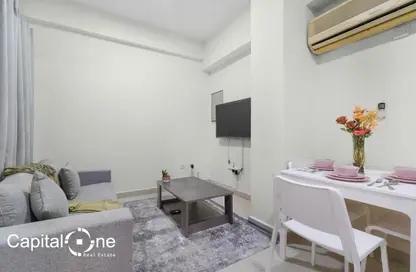 Apartment - 1 Bedroom - 1 Bathroom for rent in Al Miqdad Street - Umm Ghuwailina - Doha
