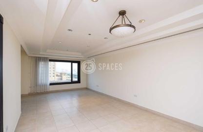 Apartment - 2 - 3 for sale in West Porto Drive - Porto Arabia - The Pearl Island - Doha Apartment - 2 - 3 for sale in West Porto Drive - Porto Arabia - The Pearl Island - Doha