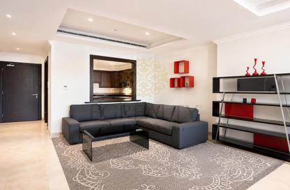 Apartment - 1 Bedroom - 2 Bathrooms for rent in West Porto Drive - Porto Arabia - The Pearl Island - Doha