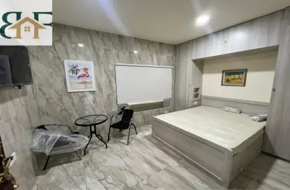 Apartment - Studio - 1 Bathroom for rent in Umm Ghwailina Comm - Umm Ghuwalina - Umm Ghuwailina - Doha