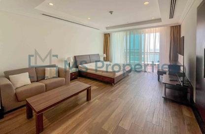 Apartment - Studio - 1 Bathroom for rent in Viva East - Viva Bahriyah - The Pearl Island - Doha