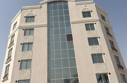 Apartment - 1 Bedroom - 1 Bathroom for rent in Al Sadd - Doha