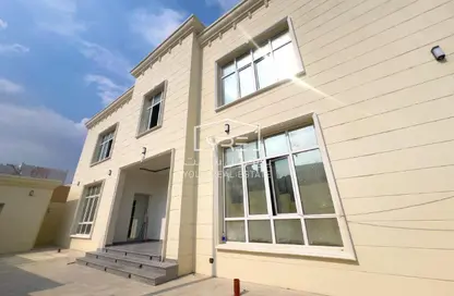 فيلا - 7 غرف نوم - 7 حمامات للبيع في شقق مساكن المطار القديم - طريق المطار القديم - الدوحة