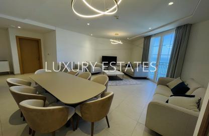 Apartment - 3 Bedrooms - 5 Bathrooms for rent in The Pearl Island - Doha Apartment - 3 Bedrooms - 5 Bathrooms for rent in The Pearl Island - Doha