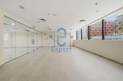 Office Space - Studio - 1 for rent in CAP60RMD - Al Muntazah - Doha