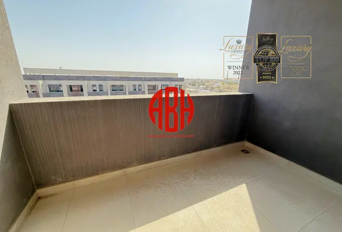 57202315 - Property Image 3