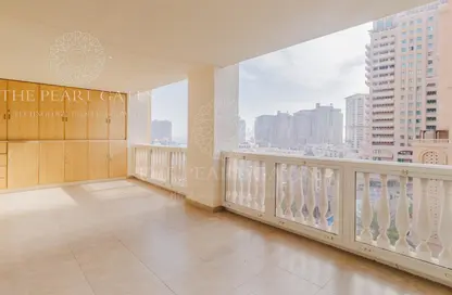 Apartment - 2 Bedrooms - 3 Bathrooms for rent in East Porto Drive - Porto Arabia - The Pearl Island - Doha