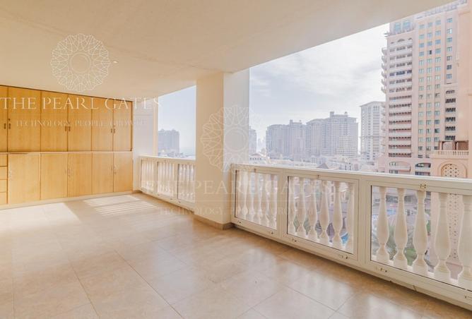 52045904 - Property Main Image