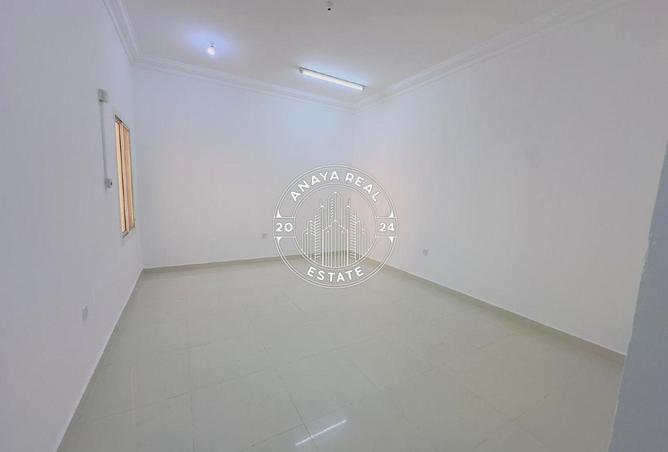 57134873 - صورة العقار 2