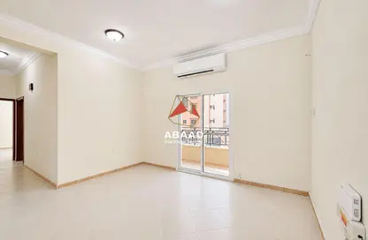 Apartment - 3 Bedrooms - 2 Bathrooms for rent in Al Muntazah Street - Al Muntazah - Doha Apartment - 3 Bedrooms - 2 Bathrooms for rent in Al Muntazah Street - Al Muntazah - Doha