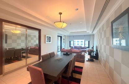 Apartment - 2 Bedrooms - 3 Bathrooms for rent in Porto Arabia - The Pearl Island - Doha