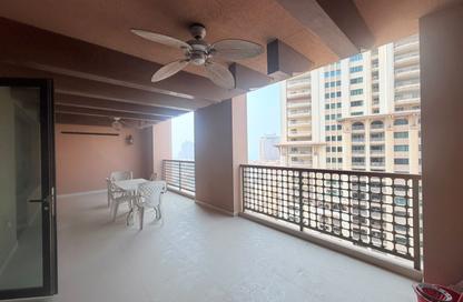 Apartment - 2 Bedrooms - 3 Bathrooms for rent in Porto Arabia - The Pearl Island - Doha