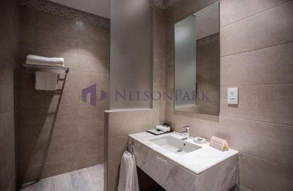 Apartment - 3 Bedrooms - 3 Bathrooms for rent in Corniche Road - Corniche Road - Doha Apartment - 3 Bedrooms - 3 Bathrooms for rent in Corniche Road - Corniche Road - Doha