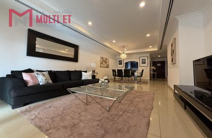 Apartment - 2 Bedrooms - 3 Bathrooms for rent in East Porto Drive - Porto Arabia - The Pearl Island - Doha