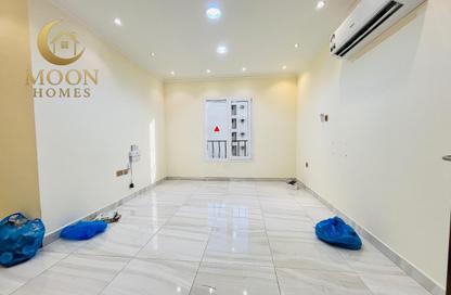 Apartment - 2 - 2 for rent in Al Mansoura - Al Mansoura - Doha Apartment - 2 - 2 for rent in Al Mansoura - Al Mansoura - Doha