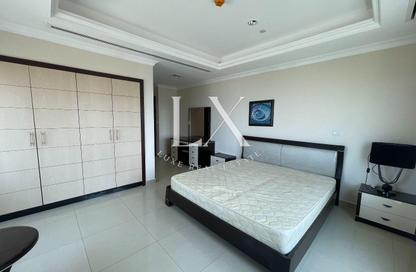 Apartment - 2 Bedrooms - 3 Bathrooms for rent in West Porto Drive - Porto Arabia - The Pearl Island - Doha