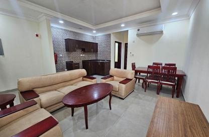 Apartment - 2 Bedrooms - 1 Bathroom for rent in Old Airport Road - Old Airport Road - Doha