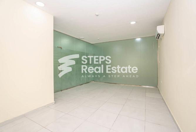 54151947 - صورة العقار 3