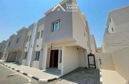 مجمع سكني - 7 غرف نوم - 8 حمامات للايجار في Hazm Al Markhiya - الدوحة