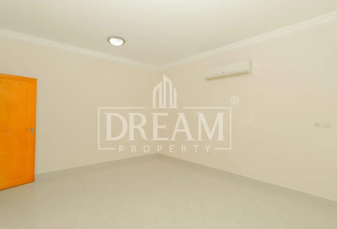 63921382 - Property Main Image