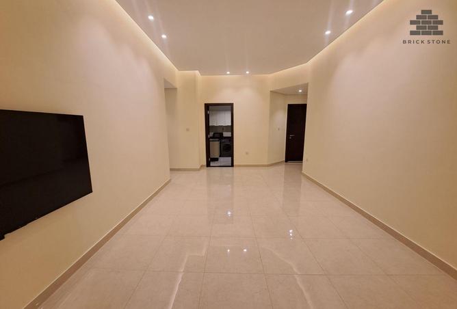 60611000 - Property Image 3