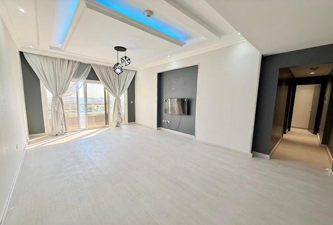 1008343 - Property Image 3