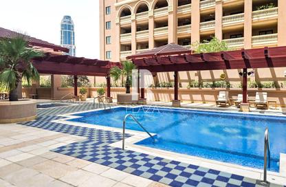 Apartment - 4 Bedrooms - 3 Bathrooms for rent in Tower 4 - Porto Arabia - The Pearl Island - Doha