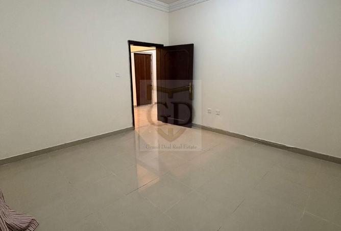 57188779 - Property Image 2