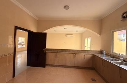 Villa - 4 - 5 for rent in Umm Salal Ali - Umm Salal Ali - Doha