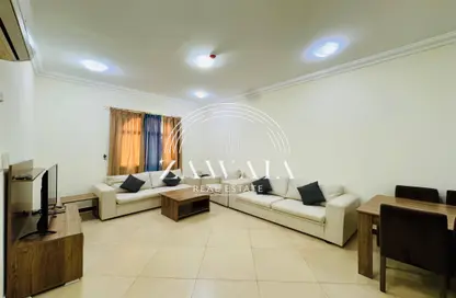 Apartment - 1 Bedroom - 1 Bathroom for rent in Umm Ghwailina Comm - Umm Ghuwalina - Umm Ghuwailina - Doha