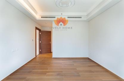 Apartment - 1 Bedroom - 2 Bathrooms for rent in Crystal Residence - Gewan Island - The Pearl Island - Doha
