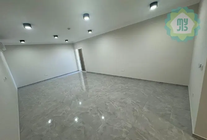 63131689 - Property Image 3