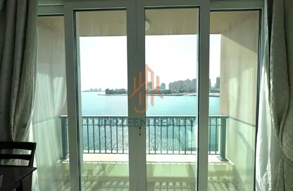 Apartment - 1 Bathroom for rent in Viva West - Viva Bahriyah - The Pearl Island - Doha