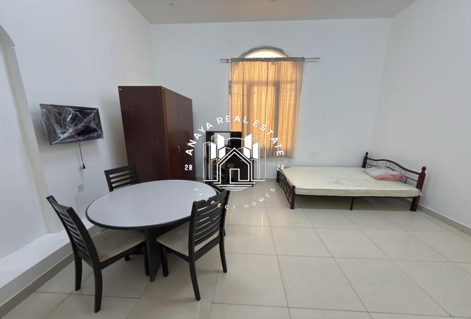 1008505 - Property Image 2