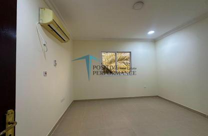 Apartment - 1 - 1 for rent in Mamoura 18 - Al Maamoura - Doha Apartment - 1 - 1 for rent in Mamoura 18 - Al Maamoura - Doha