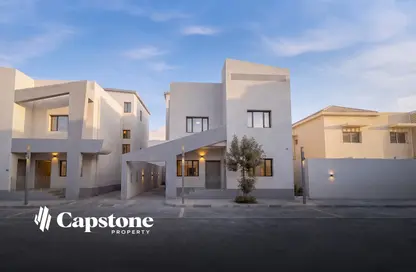 Villa - 5 Bedrooms - 3 Bathrooms for sale in Izghawa - Doha