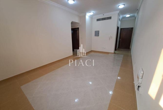 56928203 - Property Image 3