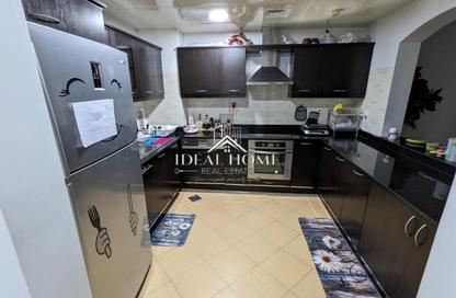Apartment - 1 Bedroom - 2 Bathrooms for sale in West Porto Drive - Porto Arabia - The Pearl Island - Doha