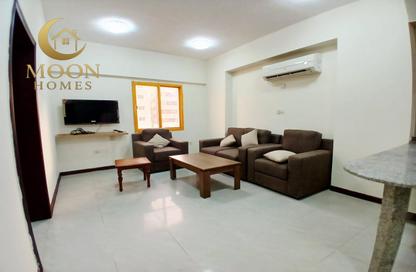 Apartment - 1 Bedroom - 1 Bathroom for rent in Umm Ghuwailina 4 - Umm Ghuwailina - Doha