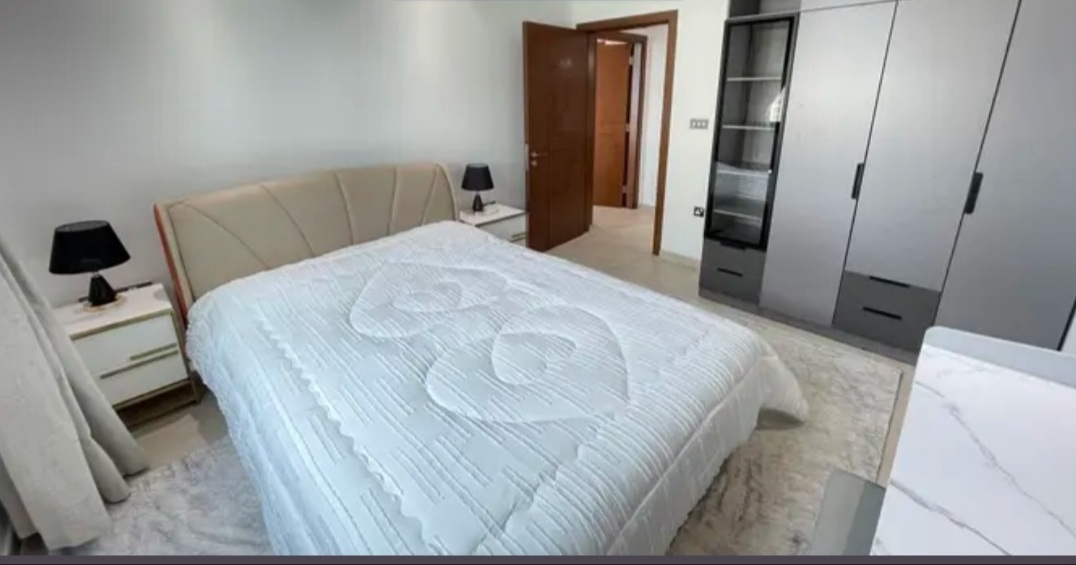LUXURY SEE VIEW 2BEDROOM FULLY FURNISHED BALCONY thumbnail 4