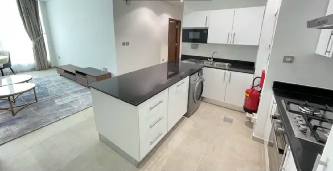 LUXURY SEE VIEW 2BEDROOM FULLY FURNISHED BALCONY thumbnail 7