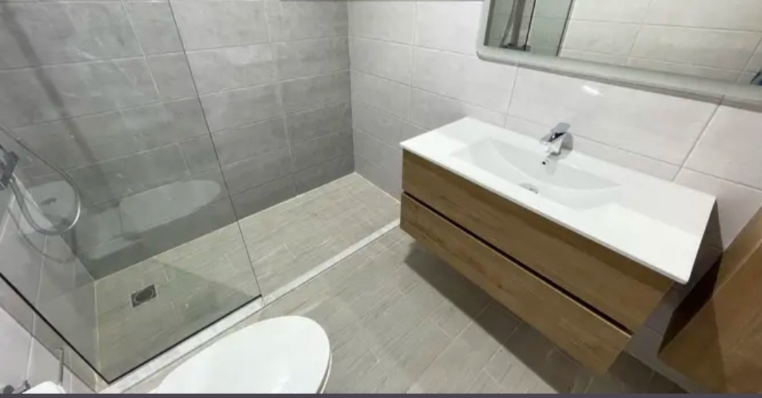 LUXURY SEE VIEW 2BEDROOM FULLY FURNISHED BALCONY thumbnail 13