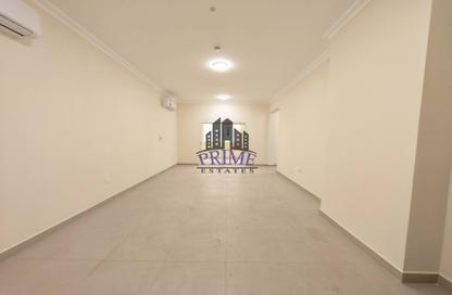 Apartment - 3 Bedrooms - 2 Bathrooms for rent in Anas Street - Fereej Bin Mahmoud North - Fereej Bin Mahmoud - Doha