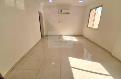 شقة - 2 غرف نوم - 2 حمامات للايجار في أم غويلينا 4 - أم غويلينا - الدوحة