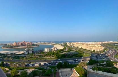 Apartment - 2 - 4 for rent in West Porto Drive - Porto Arabia - The Pearl Island - Doha